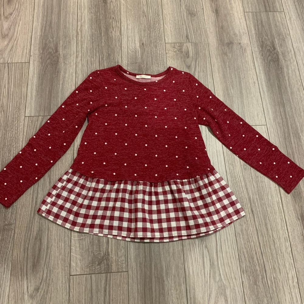 Maroon and White sweater!